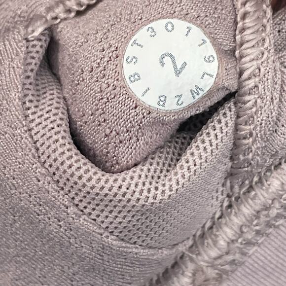 Lululemon Free To Be Serene Heathered Powdered Mauve Sports Bra size 2 - Picture 6 of 7